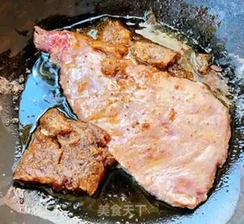 Make Black pepper steak pasta step 7