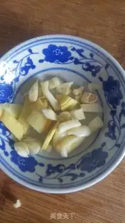 Make Sour chili step 1