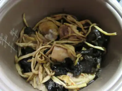 Make Black-muck, yellow-eared chicken step 11