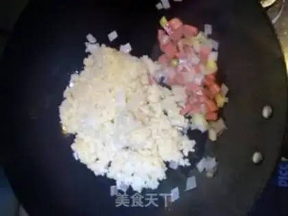 Make Ham and egg fried rice step 2