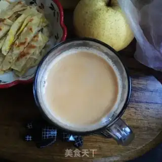 Make Caramel milk tea step 9