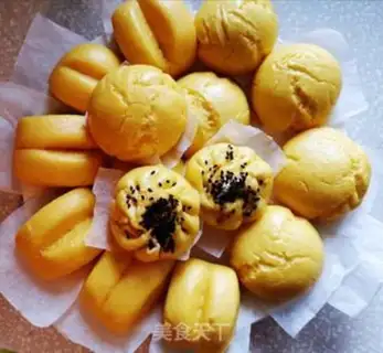 Make Milky corn buns step 4