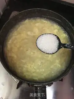Make Sweet soup of ginger potatoes and eggs step 7