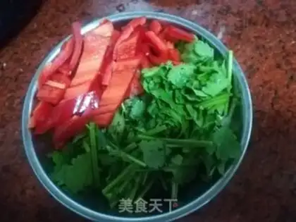 Make Frozen cucumber chicken claws step 2