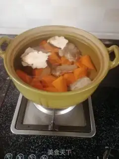 Make Pork soup step 1