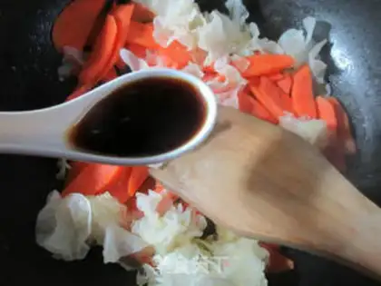 Make Silver-eared carrots step 4