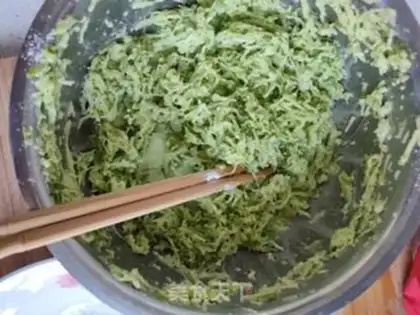 Make radish slipballs step 4