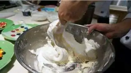 Make Delicious Macalon step 4