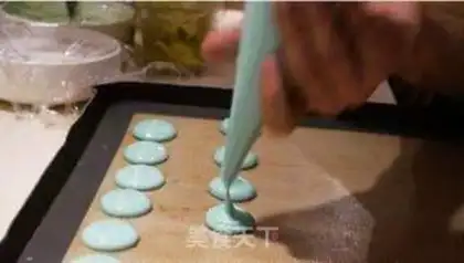 Make Delicious Macalon step 6