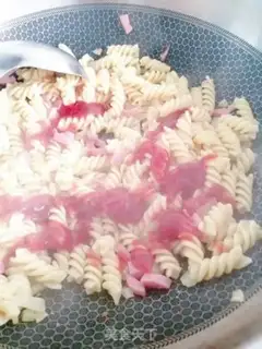 Make Cheese and pasta step 4