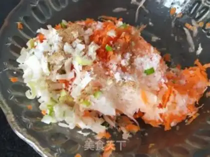 Make Mariko radish step 2