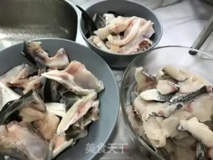 Make Spicy fish step 0