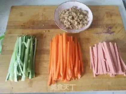 Make Flower sushi step 1
