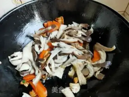 Make Meatflakes for mushrooms step 8