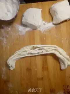 Make Hand grab cake step 6