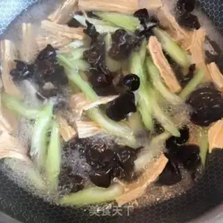Make ♪ Celery ♪ step 2