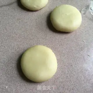 Make Sweet green bean pie step 20