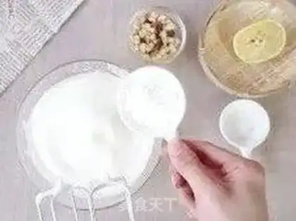 Make Cloud bread step 3