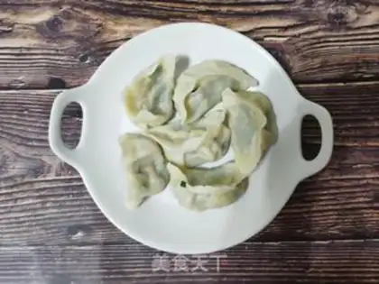 Make Three fresh dumplings step 9
