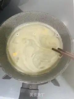 Make A dumpling chicken soup bag step 1