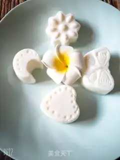 Make Fried egg toast salad step 10