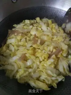 Make Soy sauce and egg noodles step 1