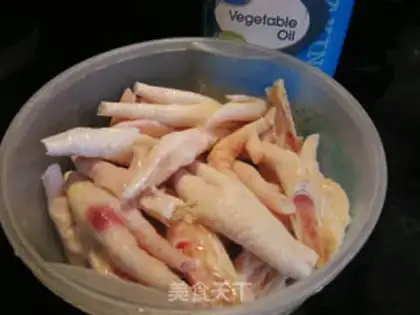 Make Precious bean claws step 1