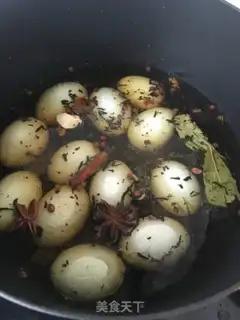 Make Five spicy tea eggs step 14