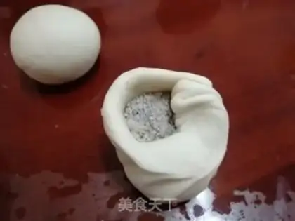 Make walnut sesame sugar bag step 6