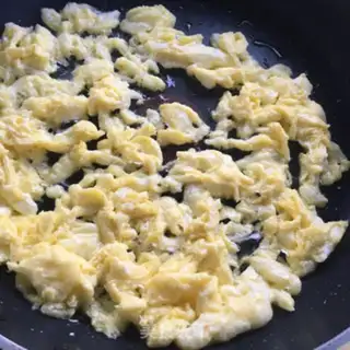 Make Soy sauce, fried rice step 4