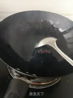 Make Garlic fried eggs step 2