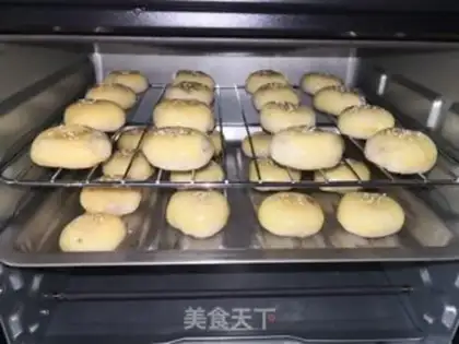 Make Potato wife pie step 9