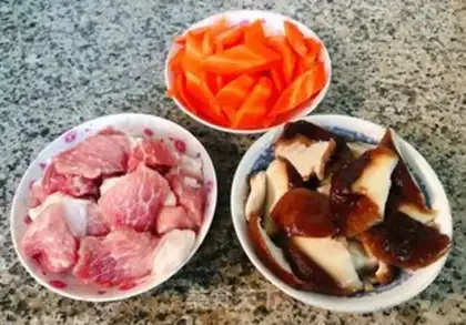 Make Seaweed melon mushroom soup step 2