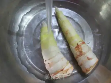 Make Shrimp makes thunder step 3