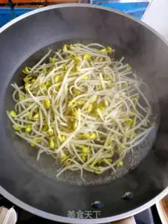 Make Bean sprouts step 5