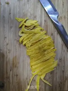 Make Eggs and spinach step 4