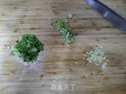 Make Eggs and spinach step 5