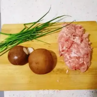 Make Hot noodles step 0