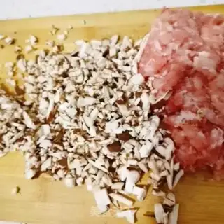 Make Hot noodles step 1