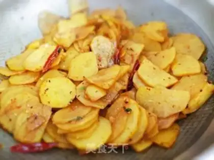 Make Spicy pot potato chips step 9