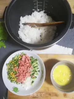 Make Yangzhou fried rice step 0