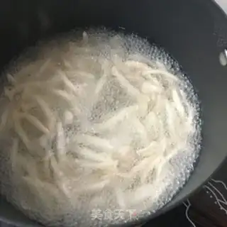 Make Meat peppers, white mushrooms step 4