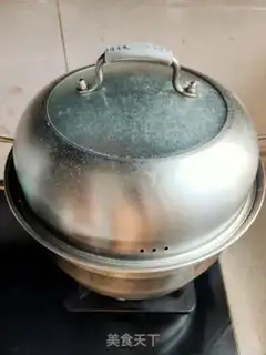 Make Red dates steaming walnuts step 4