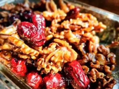 Make Red dates steaming walnuts step 10