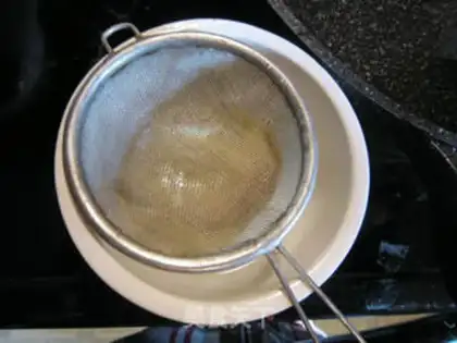 Make Onion oil step 3