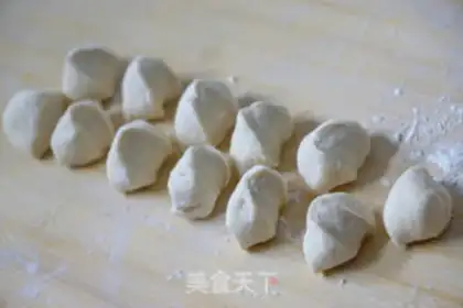 Make The meat dumplings step 9