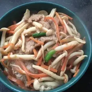 Make Meat peppers, white mushrooms step 16