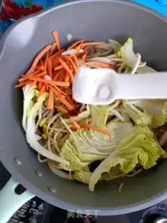 Make Noodles for meat and vegetables step 7
