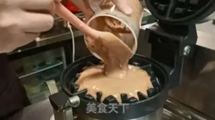Make Tiramisu walnut waffles step 5