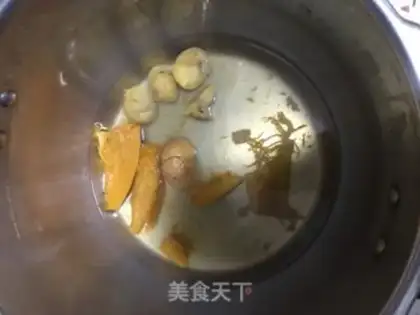 Make Pumpkin chestnut cake step 2